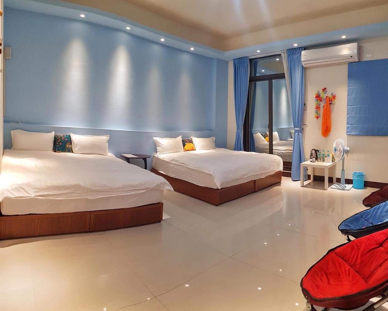 花蓮阿曼很快樂民宿-無人民宿自助入住-有電梯-可包棟 Apartment Hualien City Exterior photo